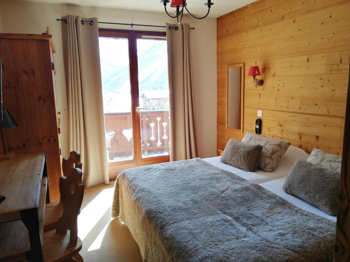 פרלוניאן-לה-ונואז Chalet Hotel Les Airelles מראה חיצוני תמונה